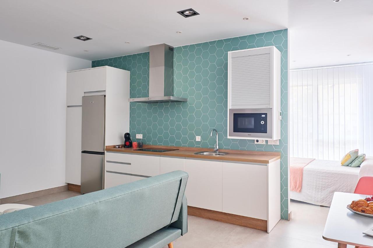 9 Nidos Centrica Suites - Nuevo Plasencia Eksteriør billede