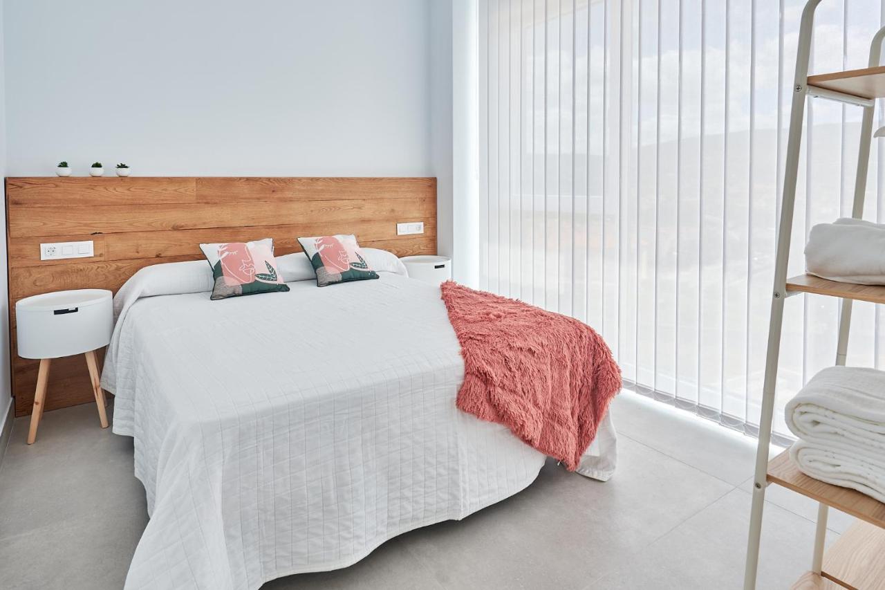 9 Nidos Centrica Suites - Nuevo Plasencia Eksteriør billede