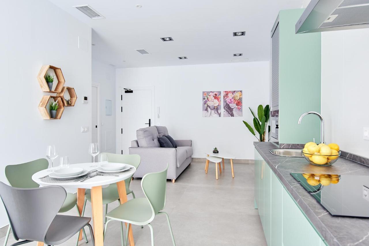 9 Nidos Centrica Suites - Nuevo Plasencia Værelse billede