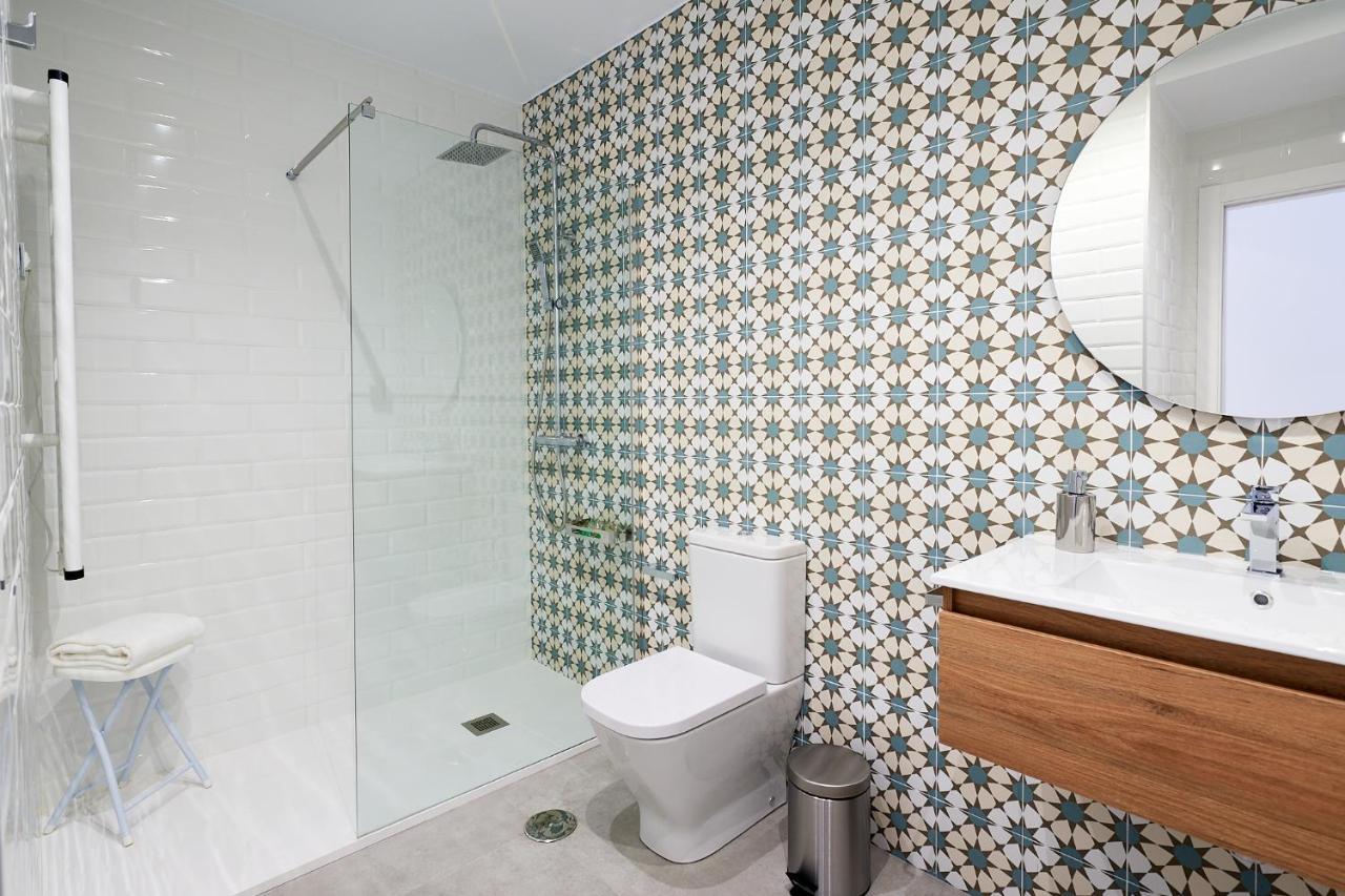 9 Nidos Centrica Suites - Nuevo Plasencia Eksteriør billede