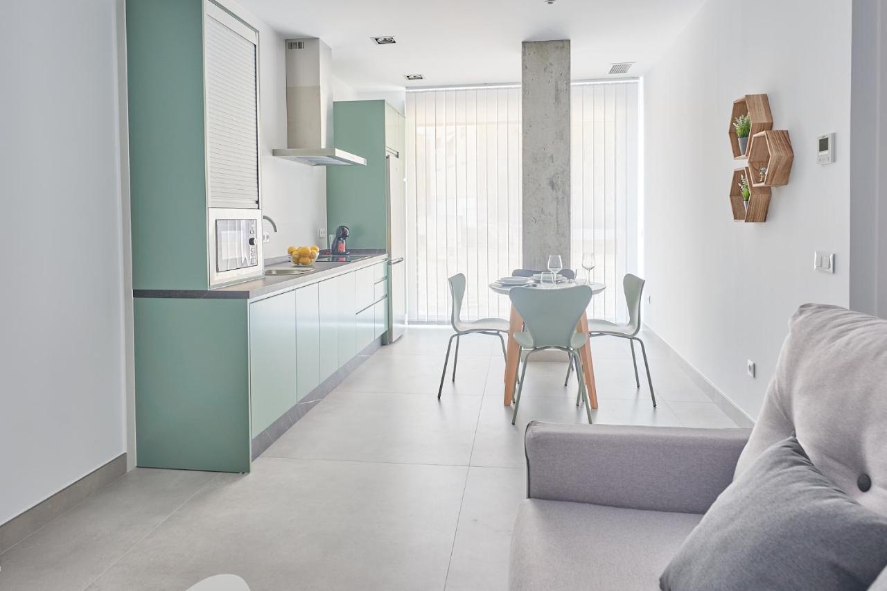 9 Nidos Centrica Suites - Nuevo Plasencia Eksteriør billede